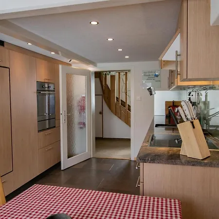 木屋 Cosy Family House